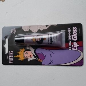 (2) Disney Villains Lip Gloss. Ultra Shimmer. Bundle of two. NIP